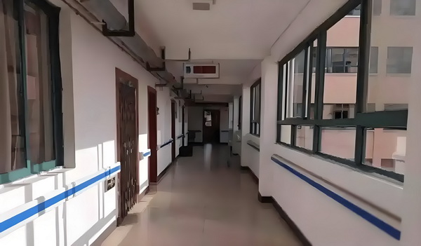 专访导演饶晓志：对《万里归途》满意和骄傲